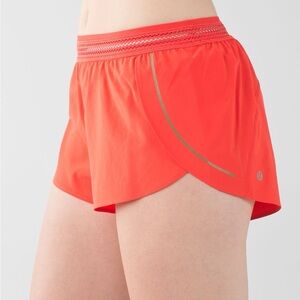 Lululemon Split Second Short Alarming (size 4)
